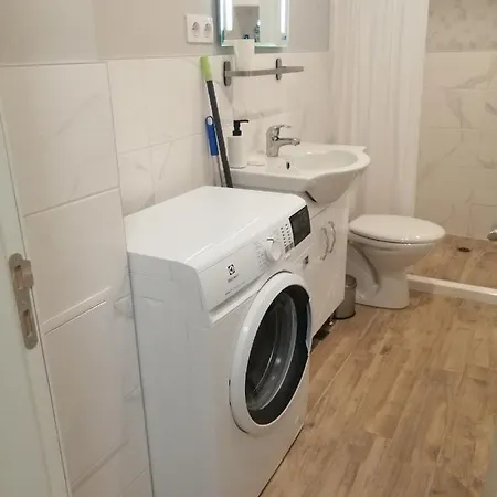 Апартамент С Две Спални В Центъра На Варна/Two Bedroom Apartment In Varna Center Apartmán