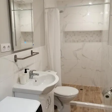 Апартамент С Две Спални В Центъра На Варна/Two Bedroom Apartment In Varna Center Apartmán *