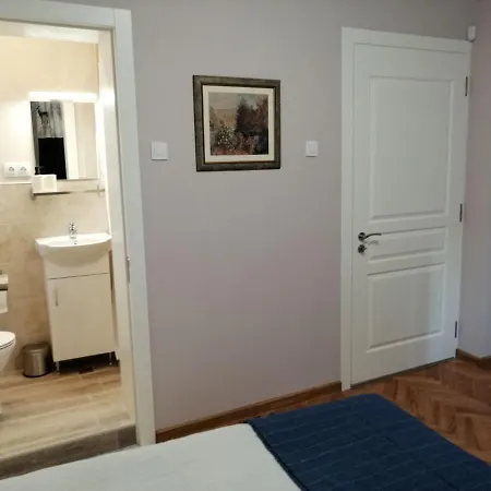 Apartment Апартамент С Две Спални В Центъра На Варна/Two Bedroom Apartment In Varna Center